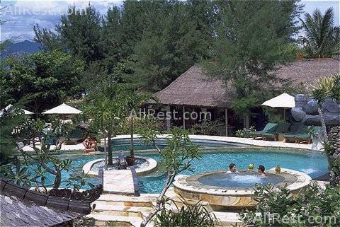 Hotel Vila Ombak 36